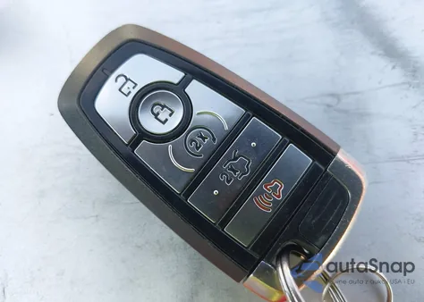 2019 Ford Fusion Energi Titanium from USA, damaged, VIN 3FA6P0SU4KR216304